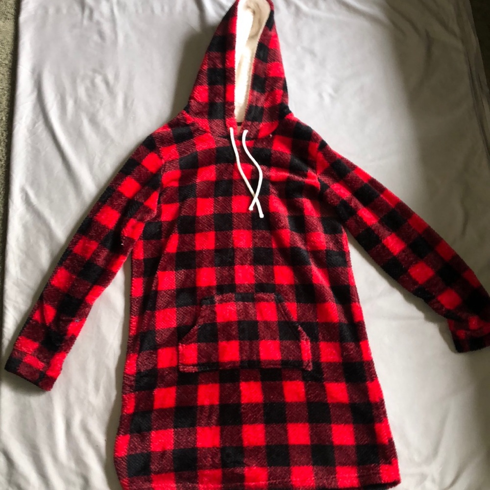 Girls black and red plaid nightgown